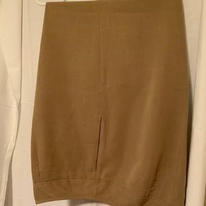 Evan Picone Rayon/linen wide leg camel trousers.